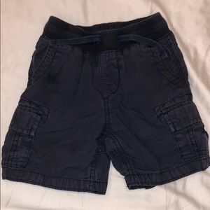Gap cargo shorts